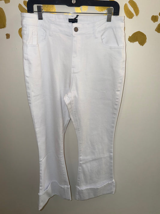 Coco+Carmen Cropped Pants