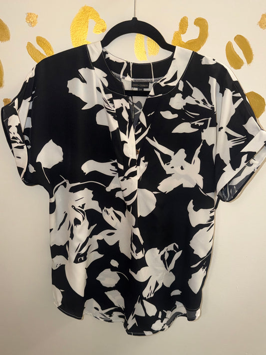 Coco+ Carmen B&W Top