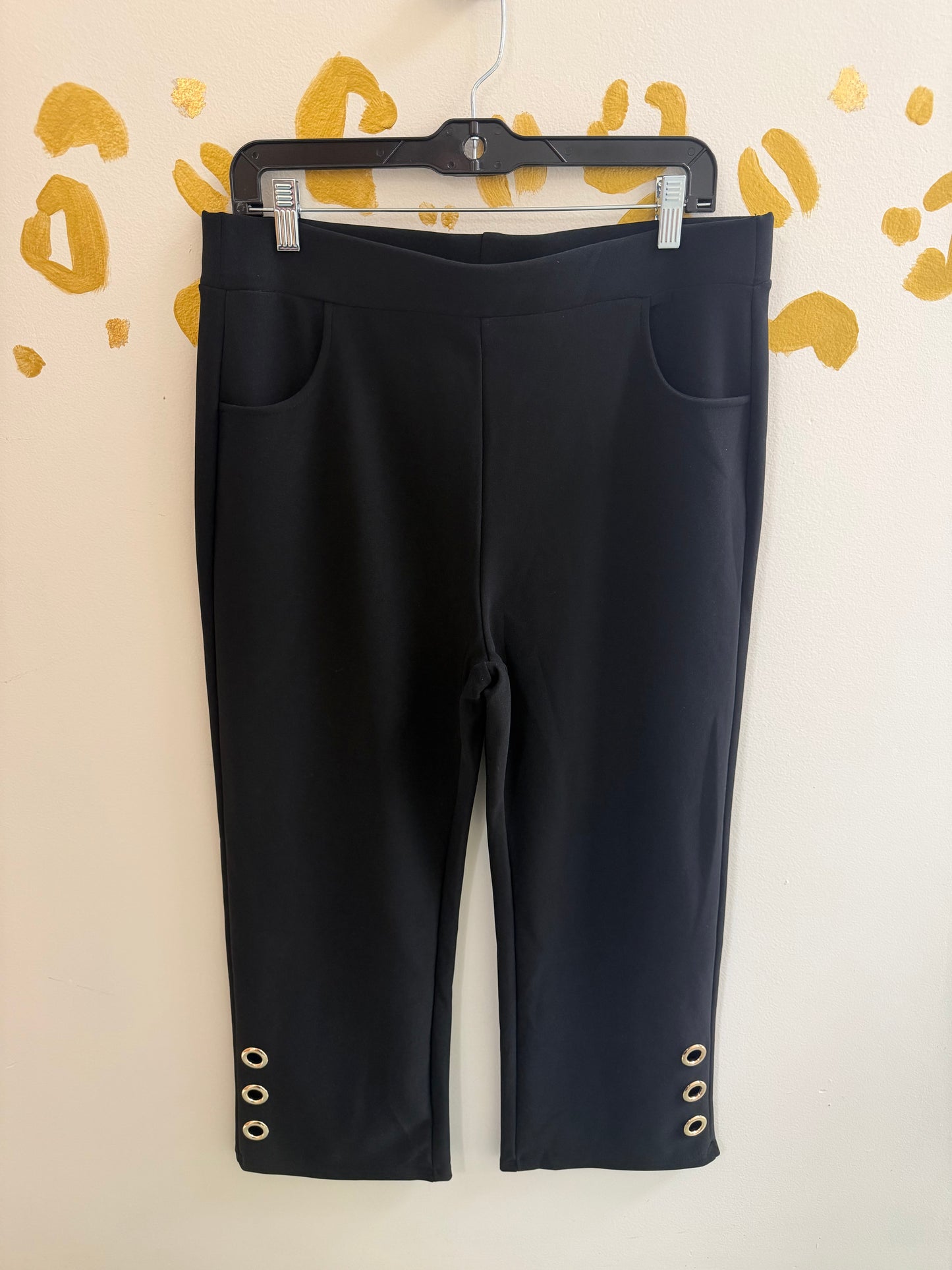 Coco + Carmen Pants