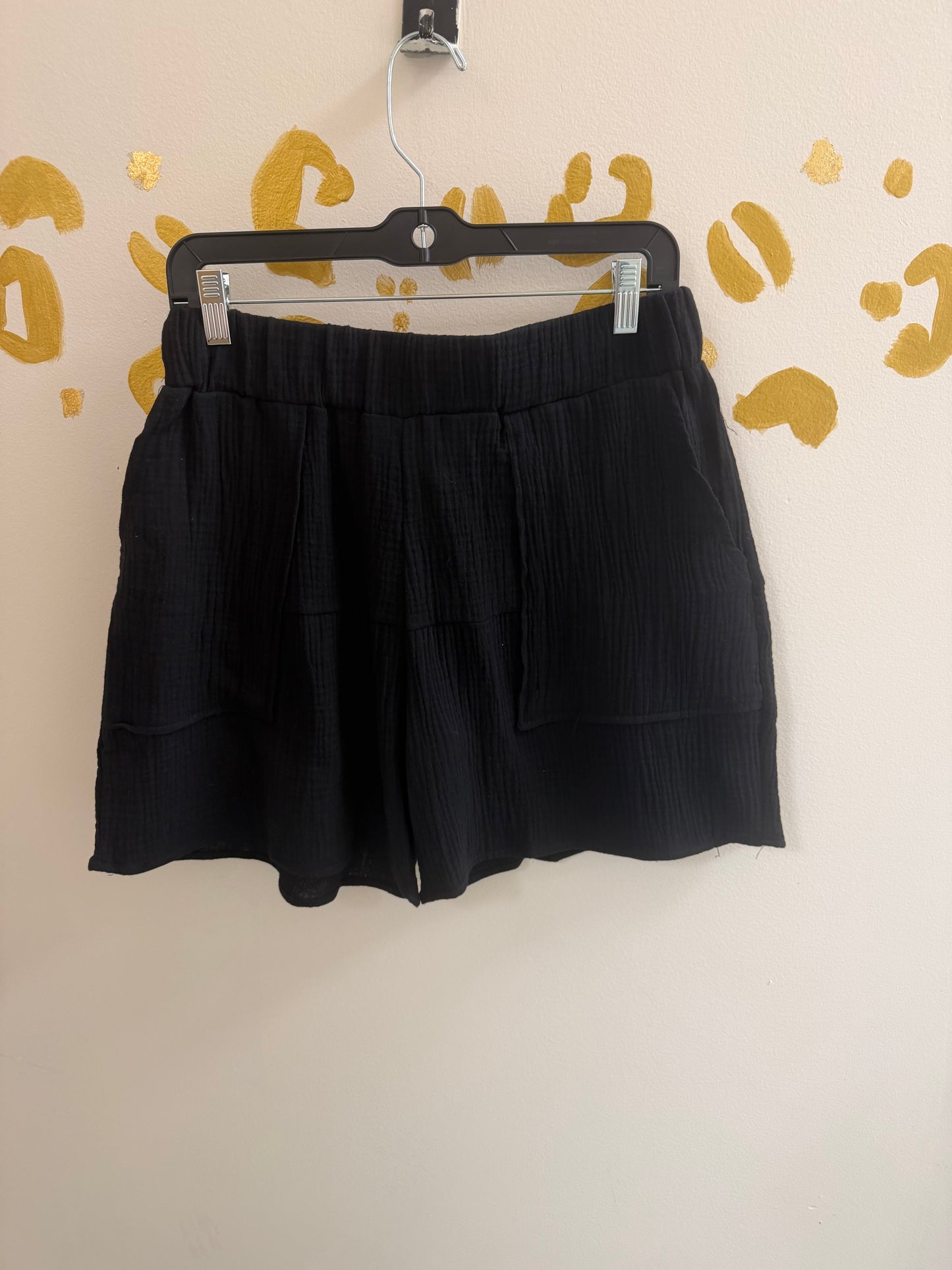 Eighty five Shorts